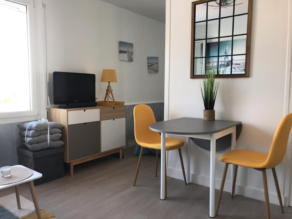 Appt Fouras Centre Ville 50M De La Mer Exterior foto