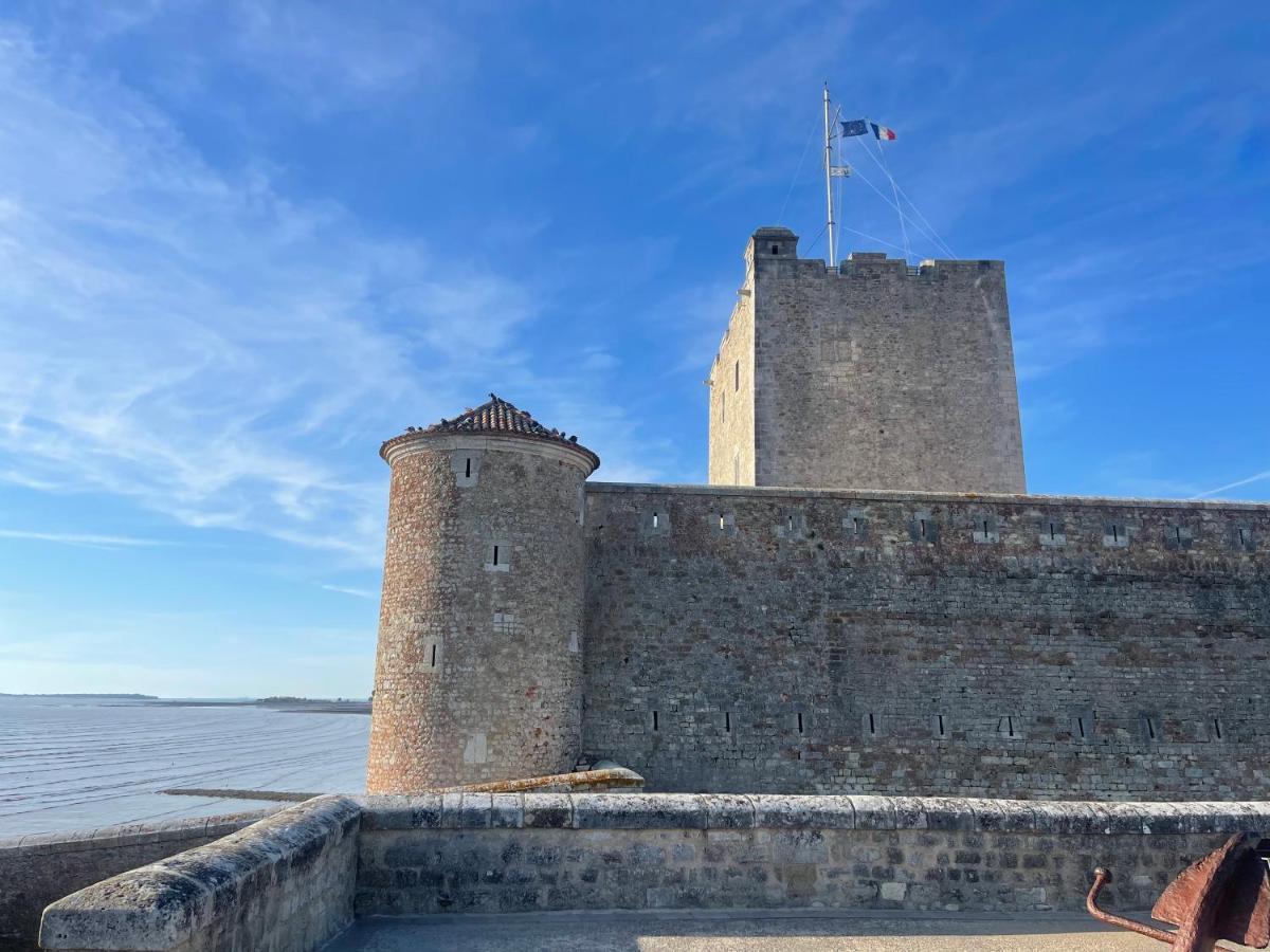 Appt Fouras Centre Ville 50M De La Mer Exterior foto